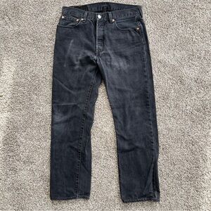 Levi’s | Men’s 501 Jeans in washed black | 32 waist x 29 inseam